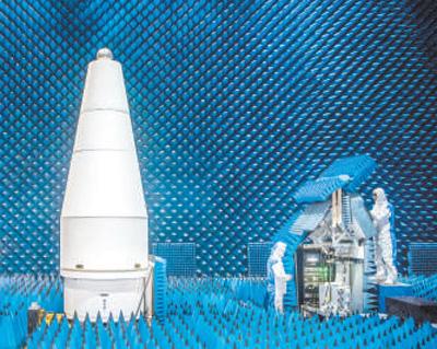 寧波舟山港推進(jìn)智慧港口建設(shè),實現(xiàn)綠色低碳轉(zhuǎn)型 努力打造世界一流強(qiáng)港 新時代畫卷